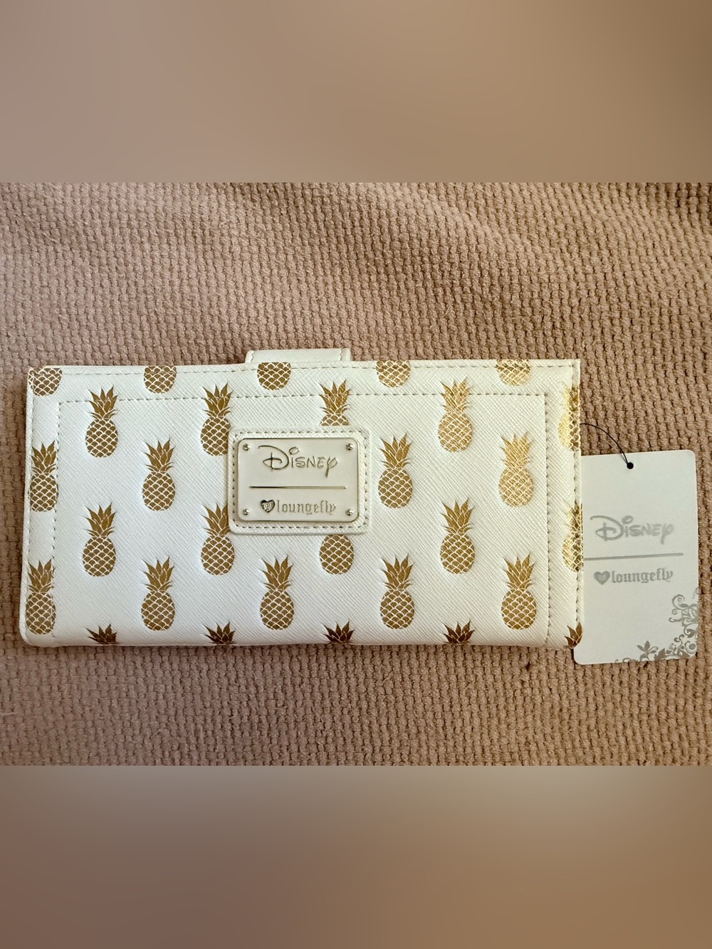 NWT Loungefly Disney Lilo & Stitch White & Gold Pineapple Wallet